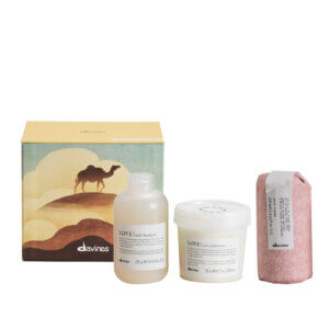 Davines Love Curl Christmas Gift Set 2025 with Love Curl Shampoo 250ml, Conditioner 250ml and Curl Building Serum 250ml